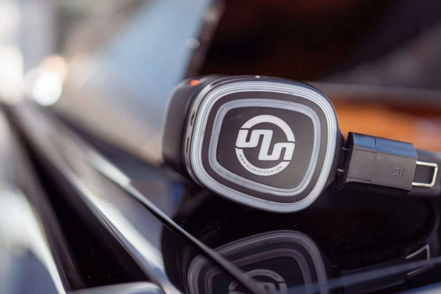 Sistema de audio multicanal para conferencias y eventos con auriculares inalámbricos RF