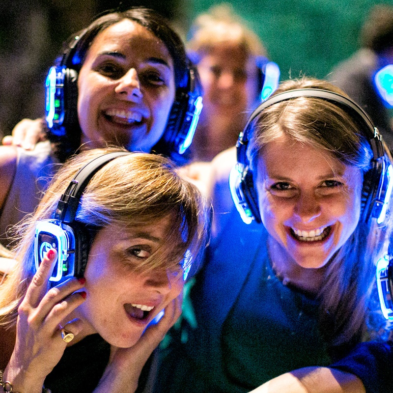 boda5 Auriculares inalámbricos SX-809 para silent disco en una boda