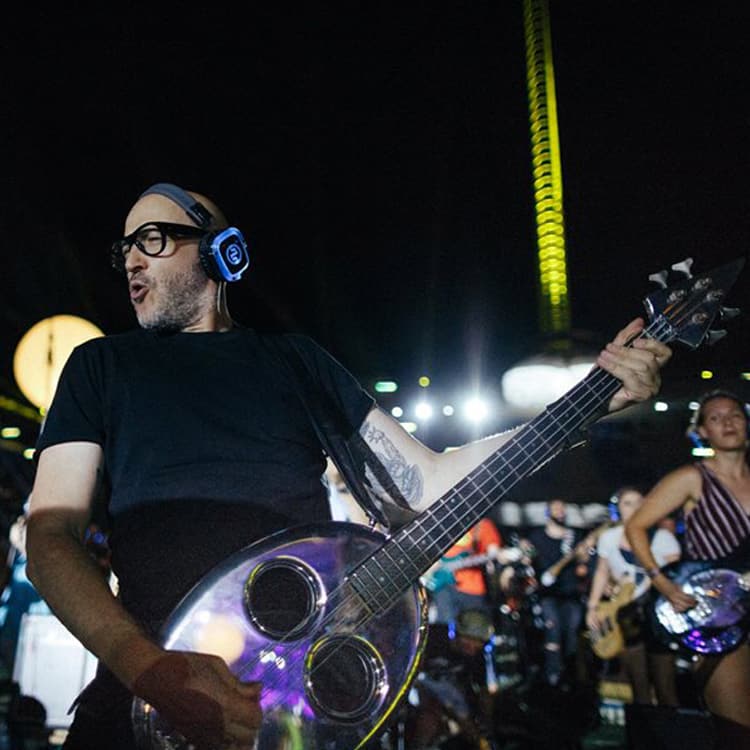 Rockin 1000 con auriculares inalámbricos Silentsystem