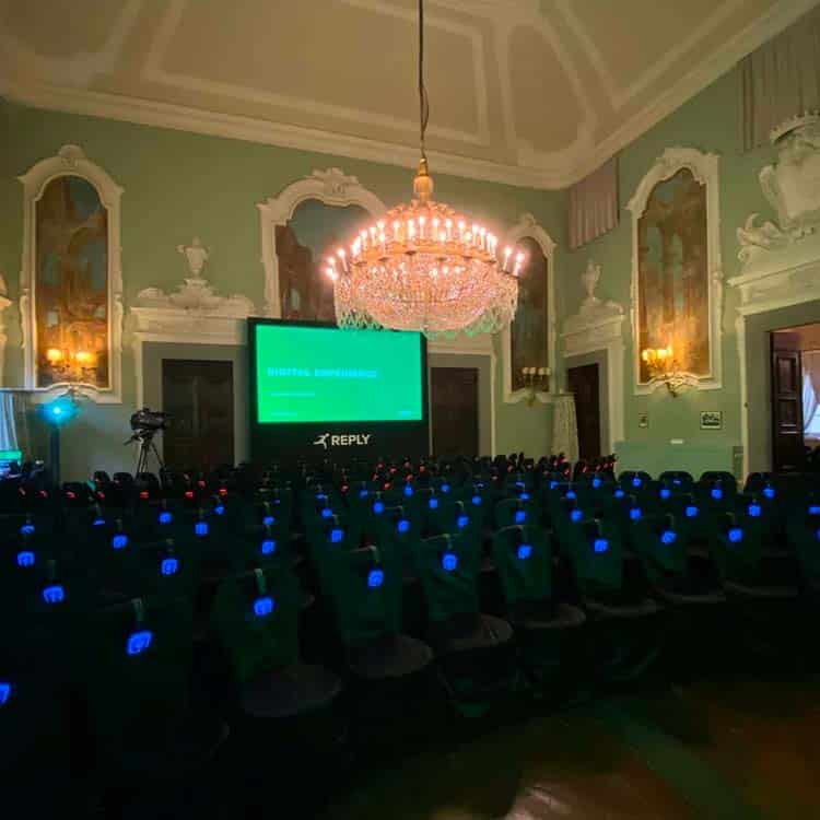 Congreso Reply con auriculares inalámbricos Silentsystem